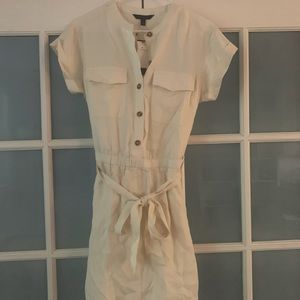Banana Republic Button down waste time dress in nude cream